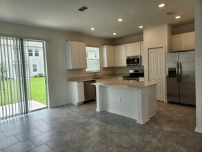 3258 Laurent Lp in Davenport, FL - Building Photo - Building Photo