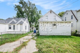 8475 Timken Ave in Warren, MI - Building Photo - Building Photo