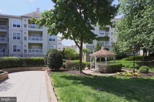 4551 Strutfield Ln in Alexandria, VA - Building Photo - Building Photo