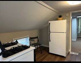 575 E Division St, Unit 2 in Lockport, IL - Building Photo - Building Photo