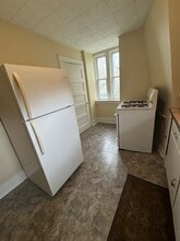 401 Maple Ave Utilities Included in Elmira, NY - Building Photo - Building Photo