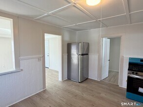 10 Riverside Ave in Torrington, CT - Building Photo - Building Photo