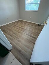 3827 NE 13th Dr in Gainesville, FL - Building Photo - Building Photo