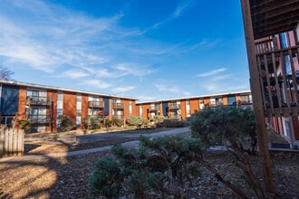 Seminole North Apartments in Springfield, MO - Building Photo - Building Photo