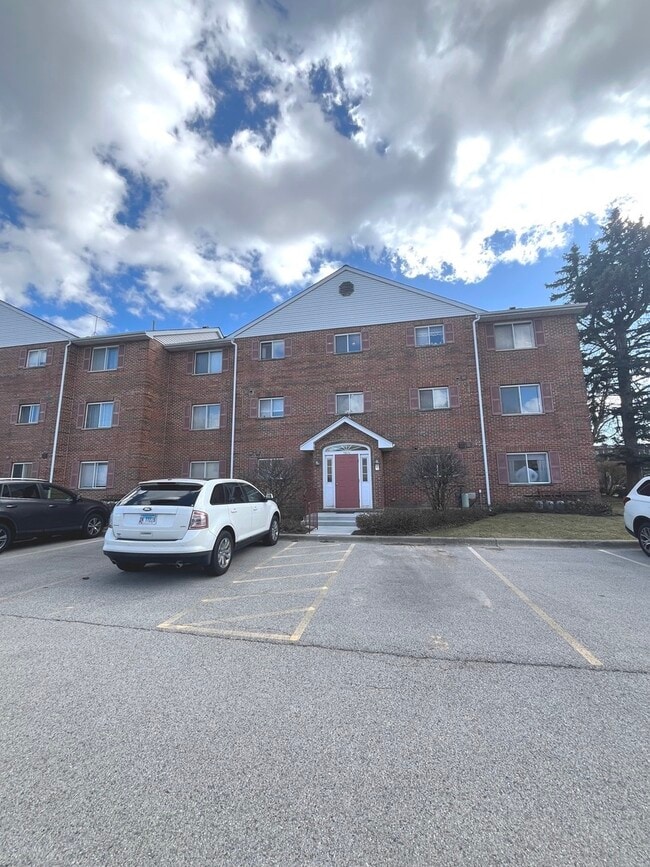 property at 7875 N Caldwell Ave