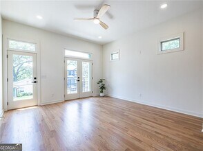 152 South in Atlanta, GA - Building Photo - Building Photo