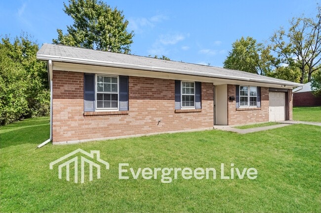 64 Huber Village Blvd in Westerville, OH - Foto de edificio - Building Photo