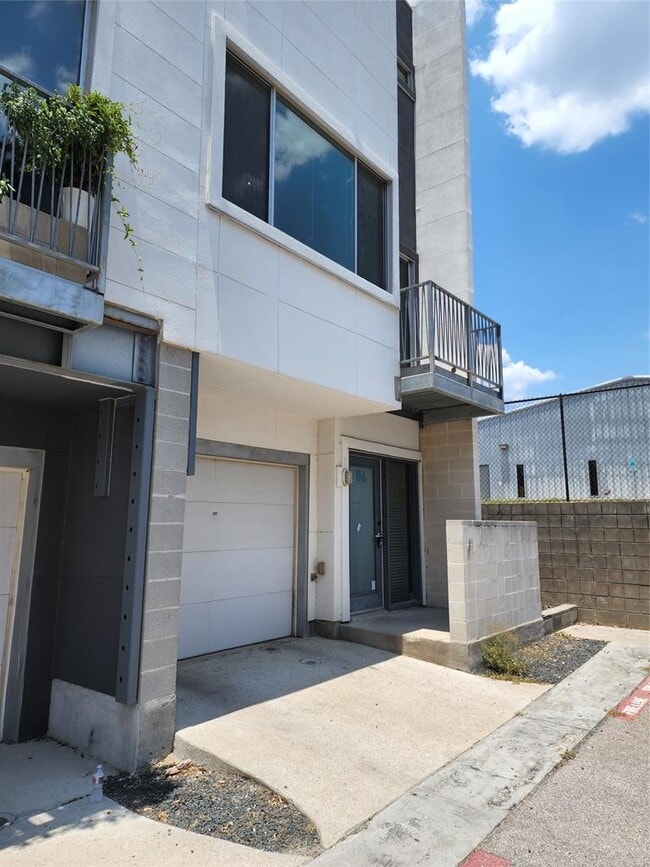 property at 4801 S Congress Ave