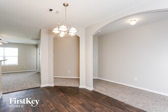 5551 Rainbow Rd. in Mont Belvieu, TX - Building Photo - Building Photo