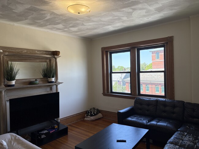 2016 Massachusetts Ave, Unit 2