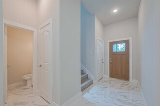 2414 Sam Wilson St in Houston, TX - Building Photo - Building Photo
