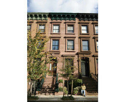 29 E 126th St in New York, NY - Building Photo