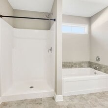 5360 University Gardens Dr in Cottondale, AL - Building Photo - Building Photo