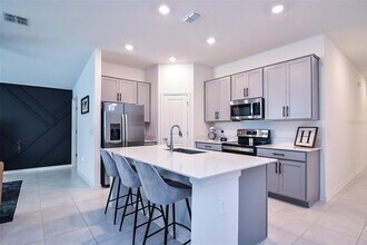 214 Brave Rd in Davenport, FL - Building Photo - Building Photo