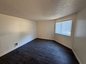 309 Senate St NW in Salem, OR - Building Photo - Building Photo