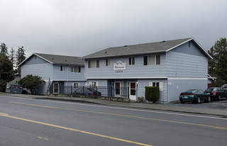 Tigard Townhouses Apartments