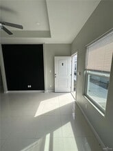 2511 N Vineyard Ave-Unit -2 in Edinburg, TX - Building Photo - Building Photo