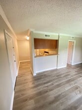 Coming Soon! 2nd-floor studio condo at Ser in Altamonte Springs, FL - Building Photo - Building Photo