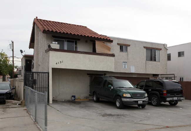 4131 Van Dyke Ave in San Diego, CA - Building Photo - Building Photo