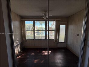 8285 Sunrise Lakes Blvd in Sunrise, FL - Building Photo - Building Photo