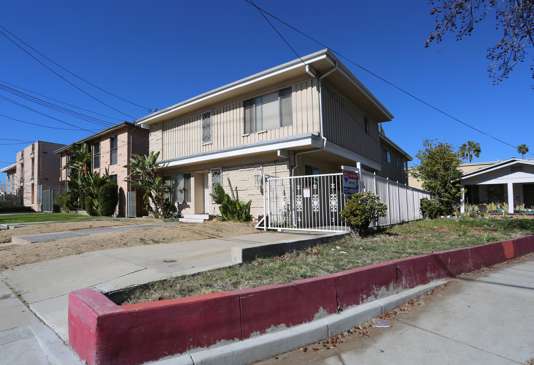 1205 Stanley Ave in Glendale, CA - Foto de edificio