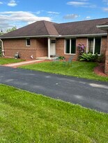 777 S Mink Rd in Bath, PA - Building Photo