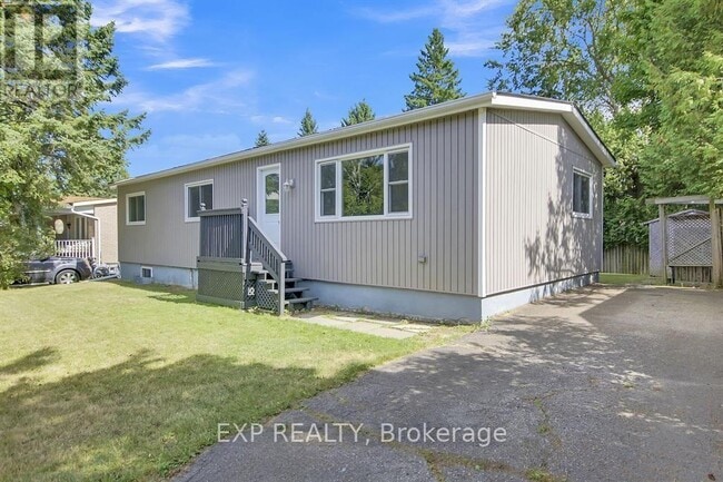 14 Lazy Nol Ct in Ottawa, ON - Building Photo - Building Photo