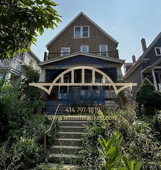 property at 2934 N Bremen St