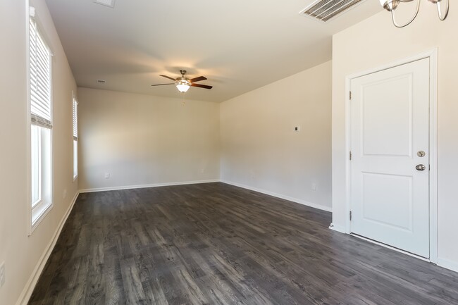 376 White Peach Wy in Duncan, SC - Building Photo - Building Photo