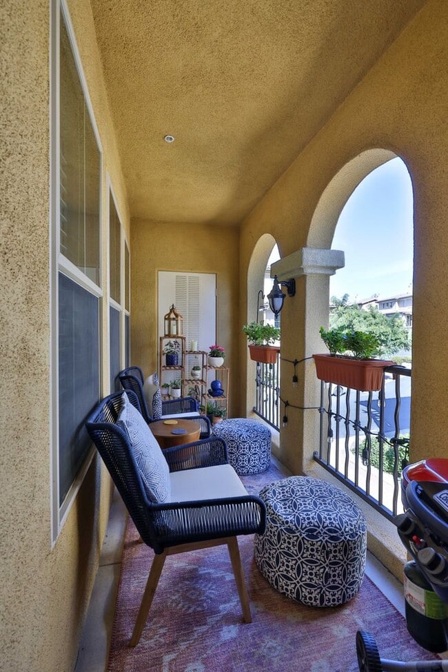 2738 Piantino Cir in San Diego, CA - Building Photo - Building Photo