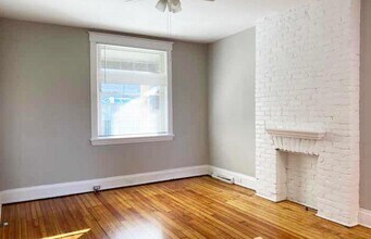 2819 Glendora Ave in Cincinnati, OH - Building Photo - Building Photo