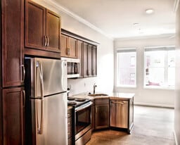 352 Atwood St in Pittsburgh, PA - Building Photo