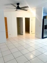 5904 Sussex Dr in Tampa, FL - Building Photo - Building Photo