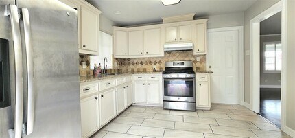 6927 Burgess St in Houston, TX - Building Photo - Building Photo