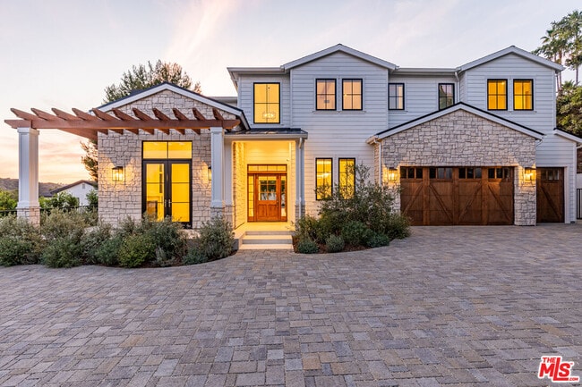 property at 9929 Anthony Pl