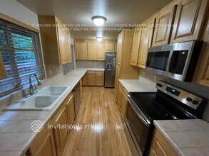 21415 124th Ave SE in Kent, WA - Building Photo - Building Photo