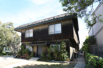 1828 Midvale Ave in Los Angeles, CA - Building Photo - Building Photo