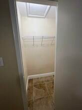 15551 SW 104th Ter, Unit 829 in Miami, FL - Foto de edificio - Building Photo