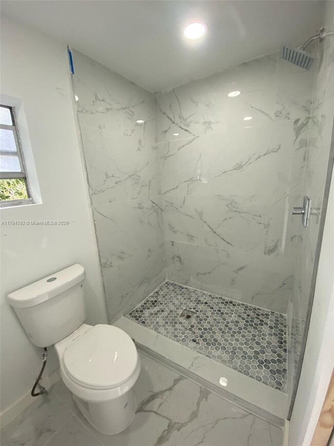 5028 NW 3rd Ave in Miami, FL - Building Photo - Building Photo