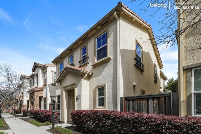 1591 Sylvia St in Hayward, CA - Building Photo - Building Photo