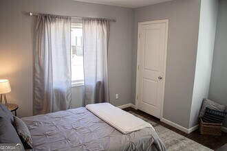 444 Sunset Ave NW in Atlanta, GA - Building Photo - Building Photo