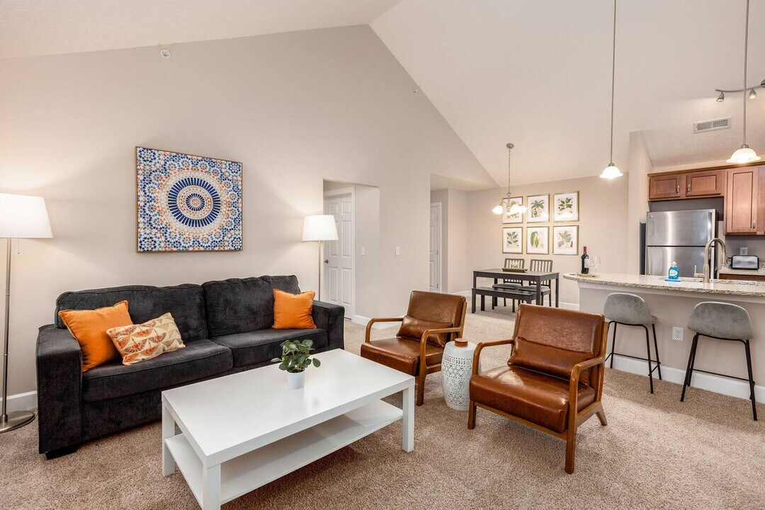 740 Zumstein Ln in Westerville, OH - Building Photo