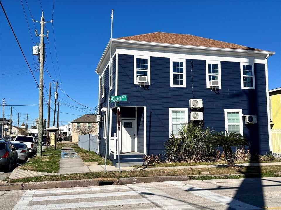 2828 Church St in Galveston, TX - Foto de edificio