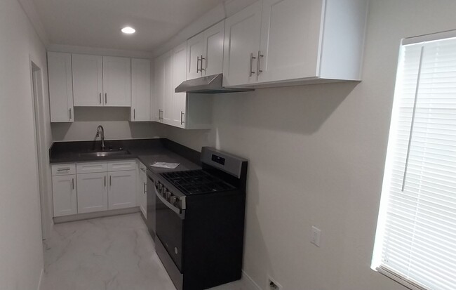 4455 S Centinela Ave, Unit 1 Bedroom Back Unit