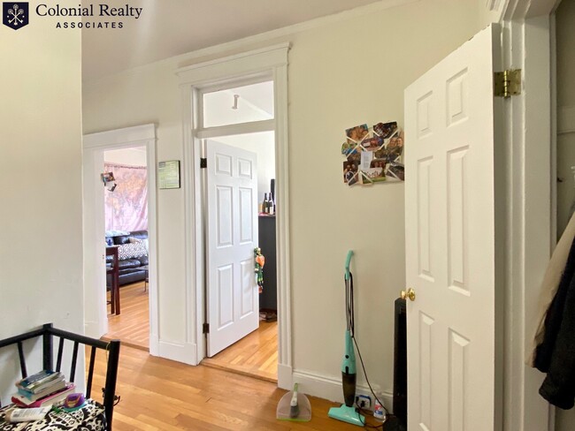 6 Orkney Rd in Boston, MA - Building Photo - Building Photo