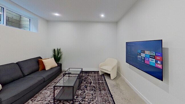 44 Chippewa Ave in Ottawa, ON - Building Photo - Building Photo