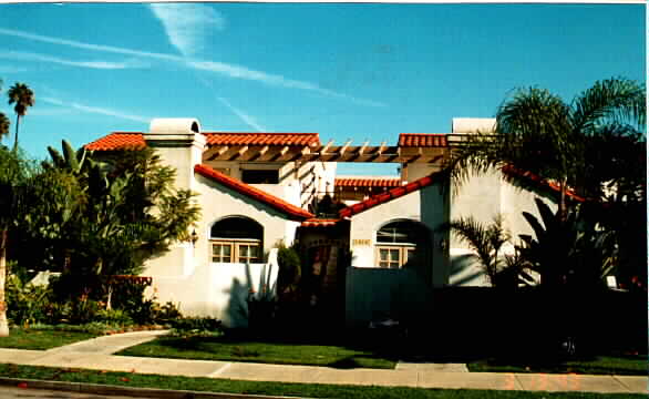 1014-1016 Cota Ave in Torrance, CA - Foto de edificio - Building Photo