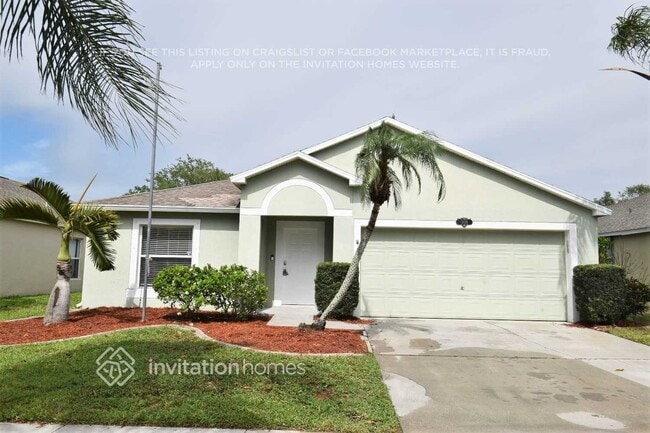 property at 2414 Bayhill Dr