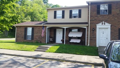 Woodland Heights in Chillicothe, OH - Foto de edificio - Building Photo