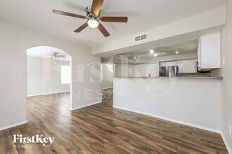 7547 W Comet Ave in Peoria, AZ - Building Photo - Building Photo